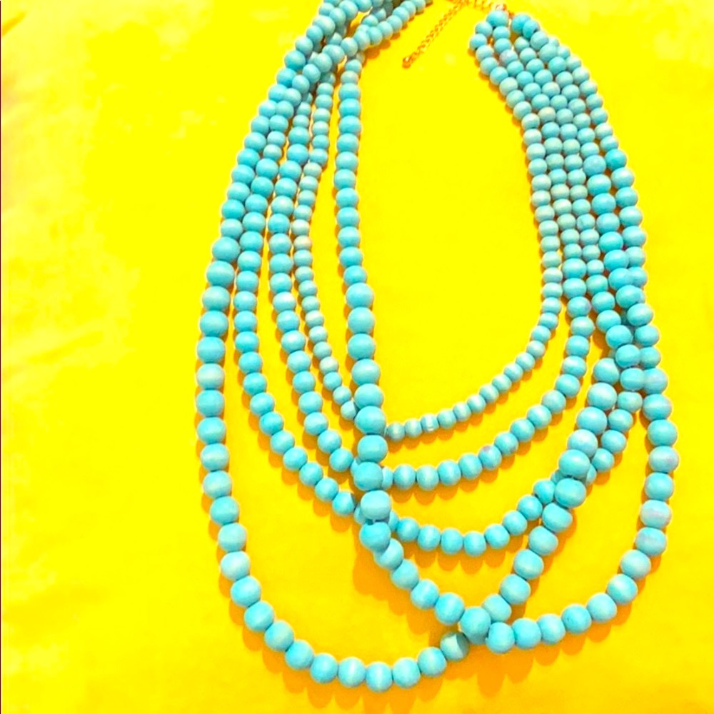 Turquoise necklace , brought in Fransescas